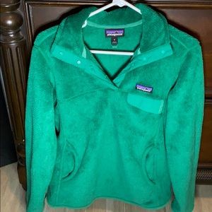 PATAGONIA - like new pullover - women’s medium